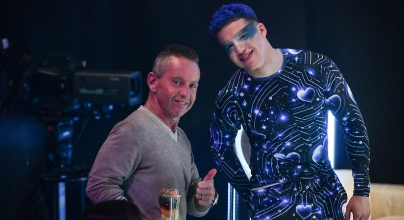 „Már korához képest többre vitte, mint én” – írta fia ballagási fotóihoz Schóbert Norbi