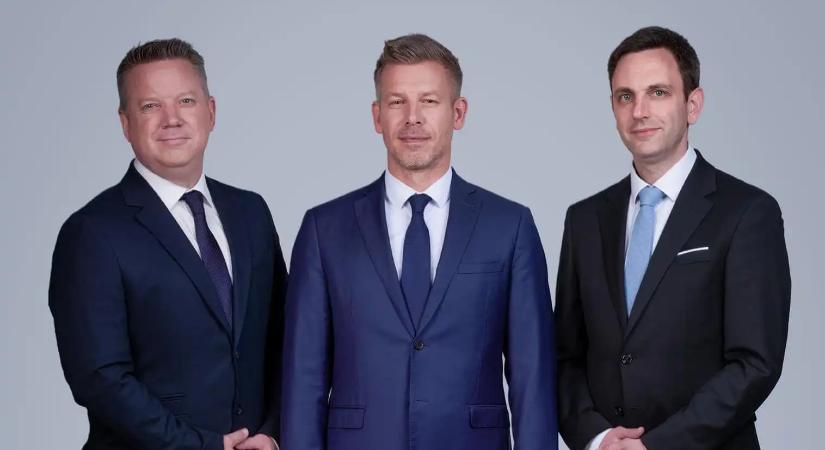 Pósfai Gábor és Melléthei-Barna Márton kinevezésével teljes Magyar Péter kormánylistája