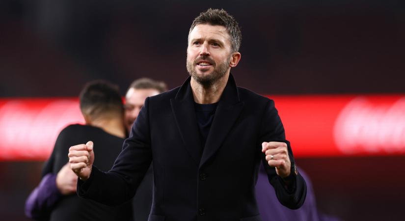 Komoly erősítést kaphat Carrick a Liverpool elleni rangadóra