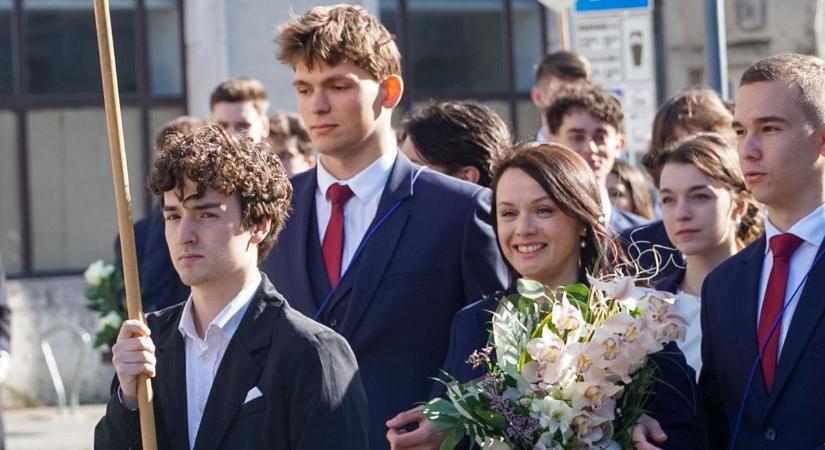 Íme a révais ballagás 50 legszebb pillanata – videóval