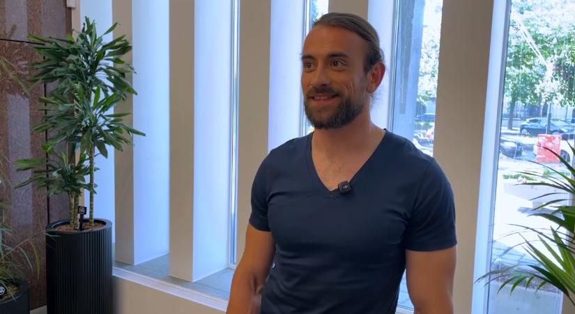 Valamit titkol Kádár L. Gellért - mire készülhet?