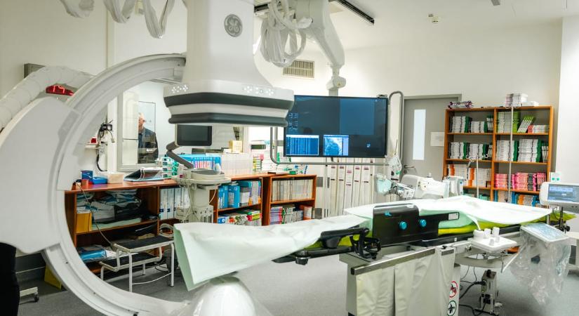 700 magyar szívbeteg járhat jól Szegeden, ahol most nyílt meg egy példátlan szívkatéteres labor