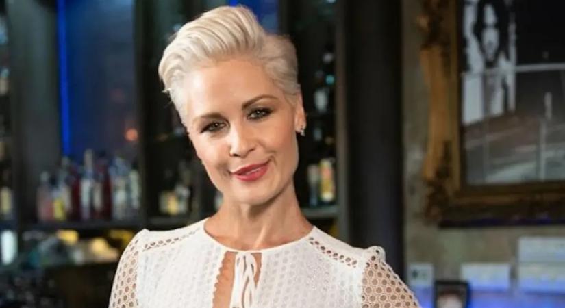 Drámai fordulat az indulás előtt: Orosz Barbarát visszafordították a kapuból, oda a párizsi találka?