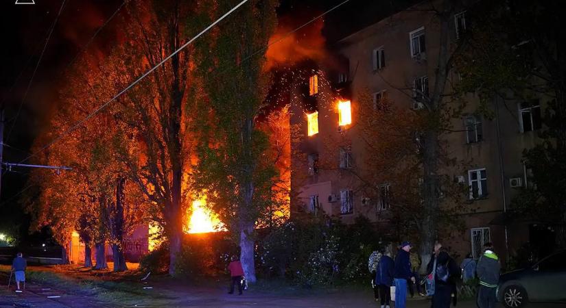 Újabb orosz dróntámadás érte Odesszát – videó