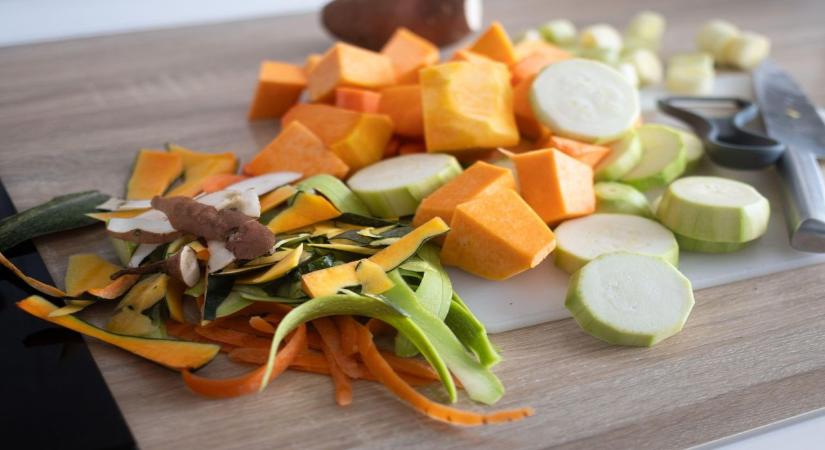 A héjában van a vitamin? ‒ Melyik zöldséget, gyümölcsöt hámozd, és melyiket NE?