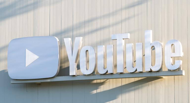 Ingyenesen elérhető lesz a YouTube-on egy eddig fizetős szolgáltatás