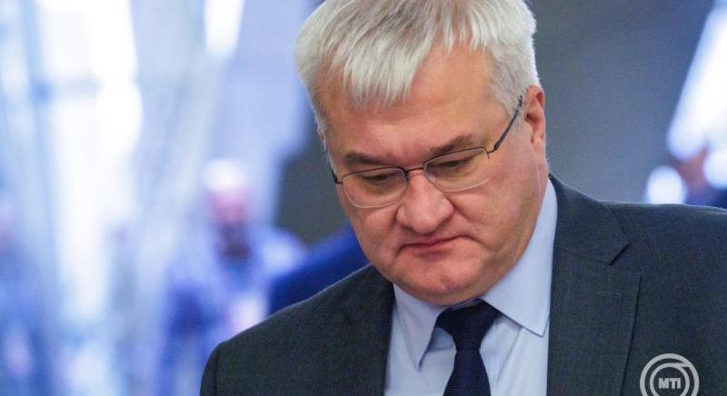 Szibiha: nem rakodják ki Izraelben a lopott ukrán gabonát szállító hajót