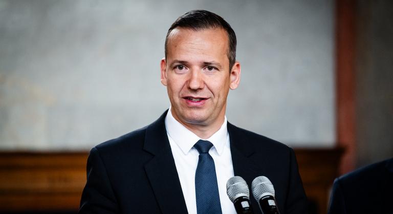 Toroczkai László kiborult, hogy Magyar Péter a sógorát nevezte ki igazságügyi miniszternek