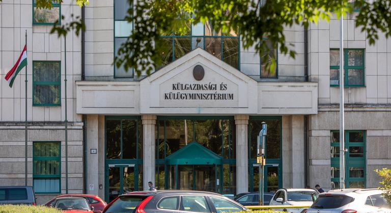 Izraeli fogságba került egy magyar aktivista, tüntetés indult Budapesten