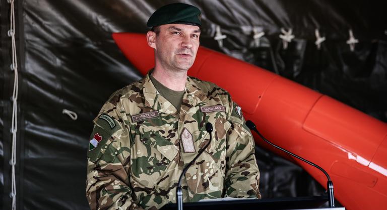 Váratlanul leszerelt a honvédségtől Porkoláb Imre dandártábornok, a NATO egyik legbefolyásosabb magyar katonatisztje
