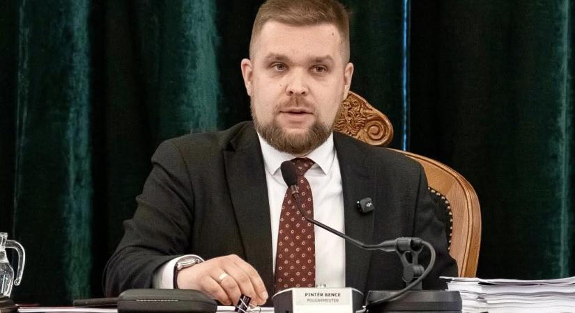 Győr polgármestere feljelentést tett fiktív foglalkoztatás miatt a helyi fideszes médiánál