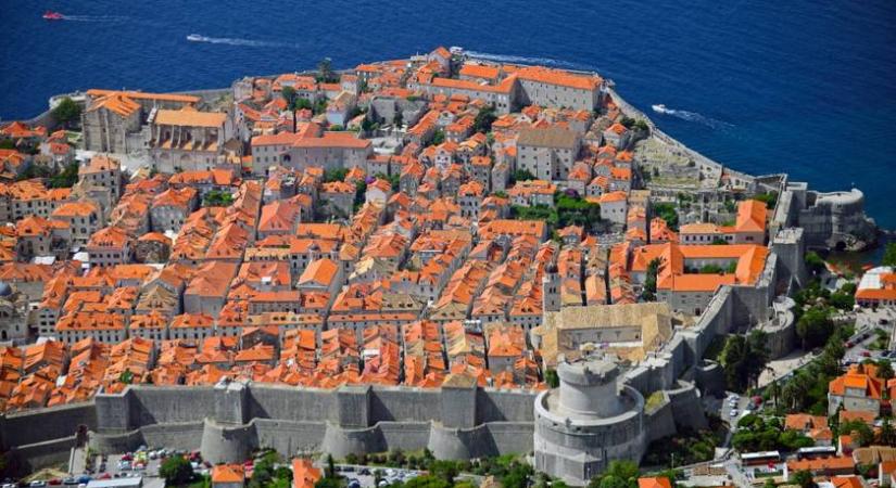 Nyáron 1,5 óra alatt Dubrovnikban vagy Zadarban lehetsz: még soha nem volt ilyen egyszerű eljutni a két horvát városba