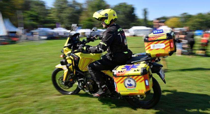 Május 1-jétől szolgálatba állnak a motoros és kerékpáros mentők is
