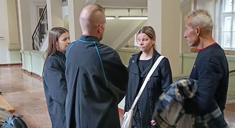 Fél a bosszútól, ezért külföldre menekült a kisfiút felrúgó karateedző
