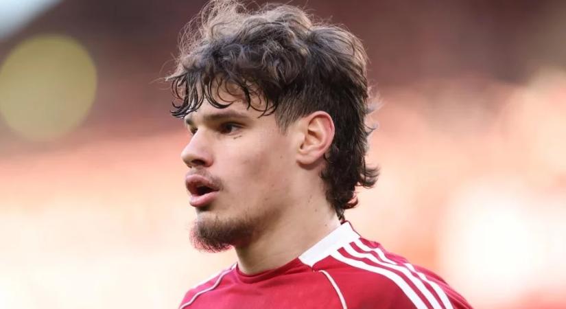 Légiósok: Arne Slot elmondta, bevethető lesz-e Kerkez a Manchester United ellen