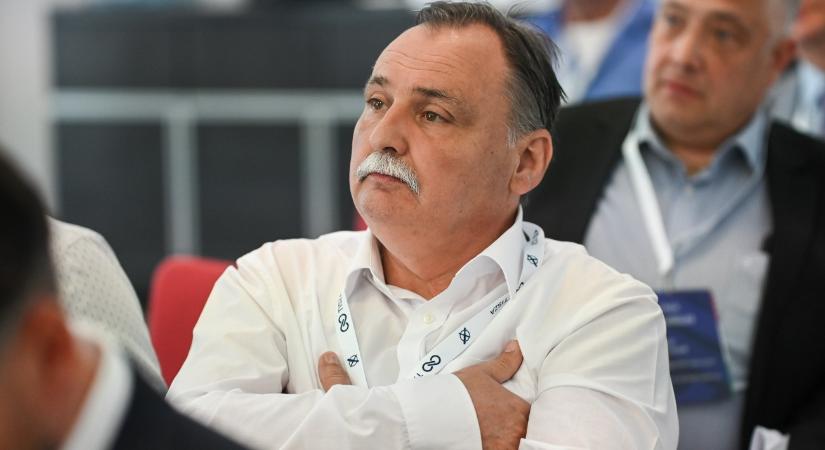 Új hatóság létrehozását jelentette be Gajdos László
