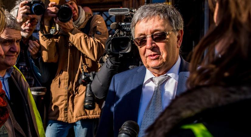 „Az utóbbi időszakban számos olyan kijelentést tettek, amelyekkel nem tudok azonosulni” – lemondott Lovász László a HUN-REN tudományos tanácsadó testületi tagságáról