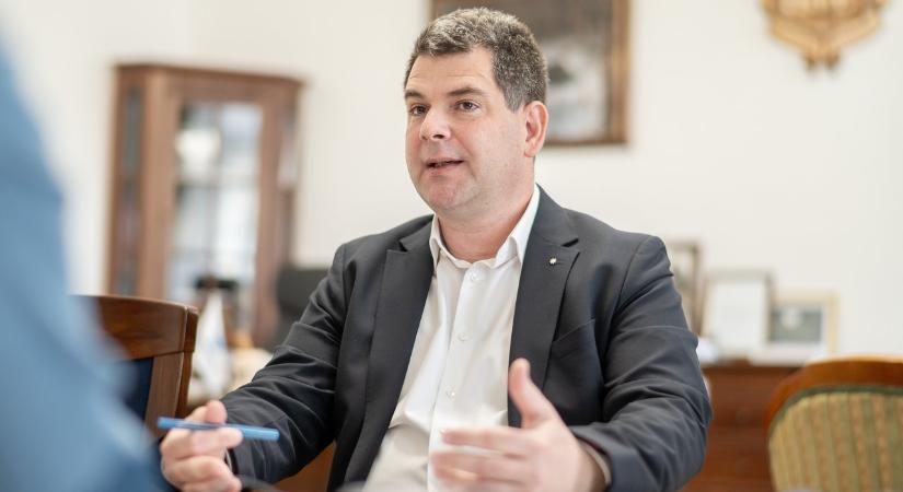 Gép nem írhat prédikációt – a Károli kancellárja a mesterséges intelligenciáról