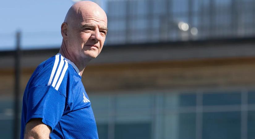 Kiderült, mennyi pénzt keres Infantino a FIFA elnökeként