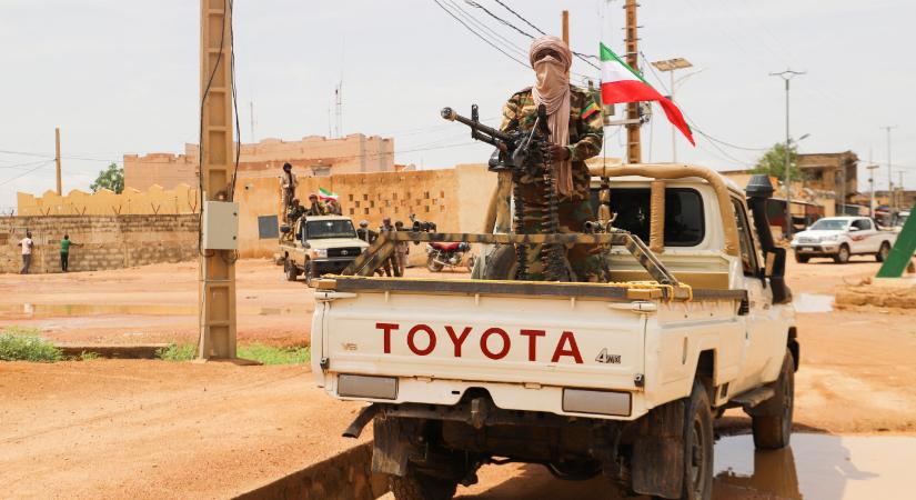 Tuaregek és dzsihadista lázadók űzték ki az orosz zsoldosokat Mali északi részéből