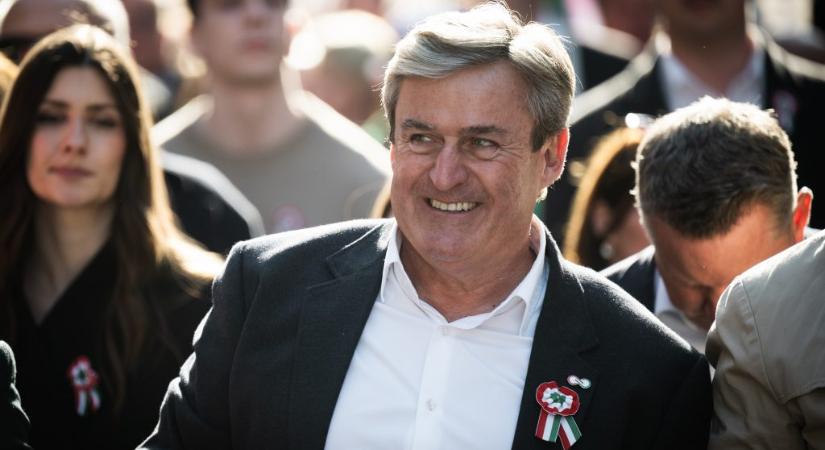 Kapitány István bejelentése: Visszaállítjuk a szülészorvos választást!