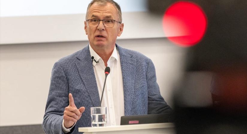 Kiderült, kit ültet be a Fidesz Szécsi Zoltán helyett a parlamentbe