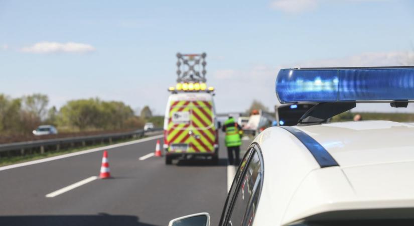 Baleset történt az M85-ösön