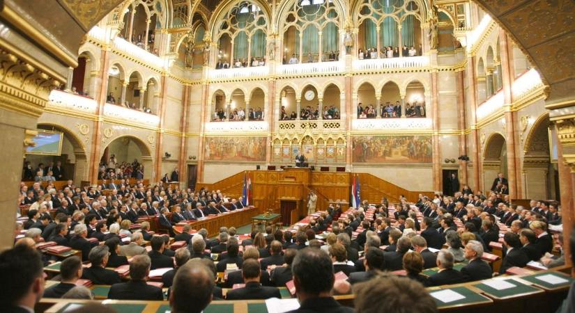Megvan, ki lép Szécsi Zoltán helyére a parlamentben – Hevesből érkezik a képviselő