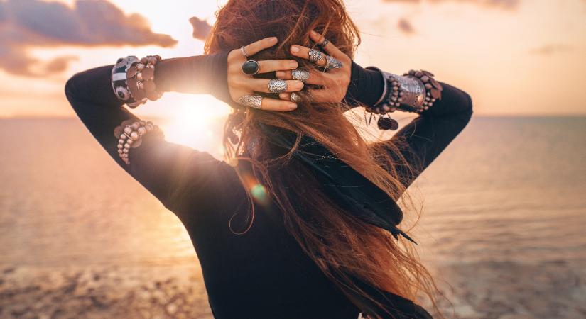 Tarot jóslás májusra: ezt üzenik az ősi lapok a csillagjegyeknek