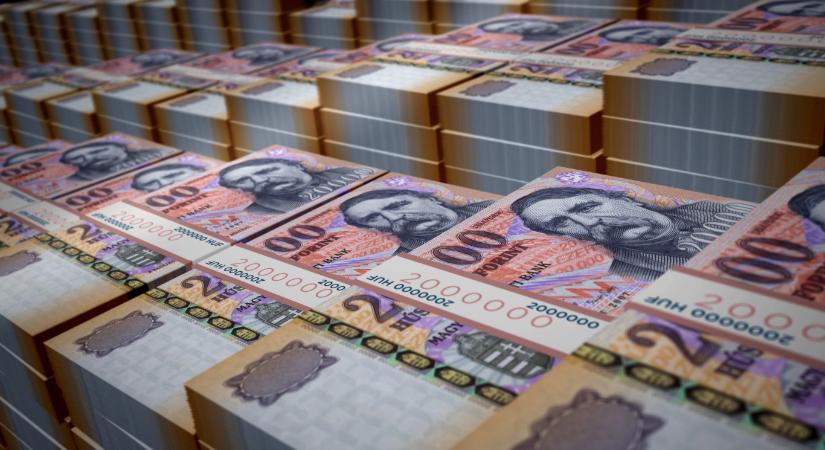 A választások utáni két hétben több mint 800 pénzmozgás lett gyanús a bankoknak