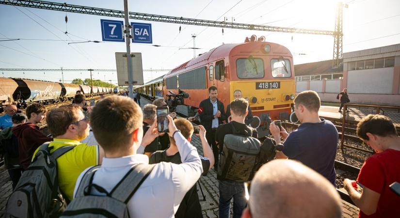 Rövid távon akár külföldi vasúti társaságok segítségét is igénybe venné Vitézy Dávid