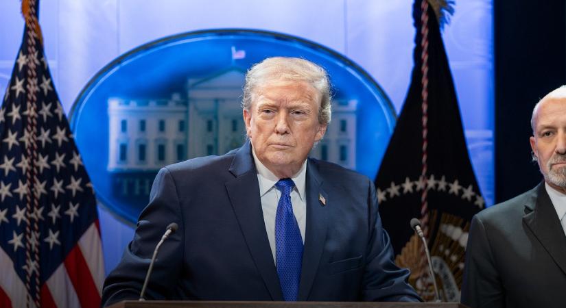 Trump megemeli az európai autókra kivetett vámot