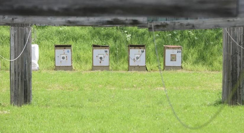 A születésnapja után néhány nappal lőtte fejbe magát egy férfi a pécsi lőtéren