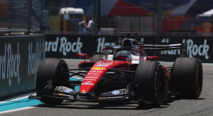 Miamiban tért vissza az F1-es mezőny, Charles Leclerc volt a leggyorsabb a szabadedzésen