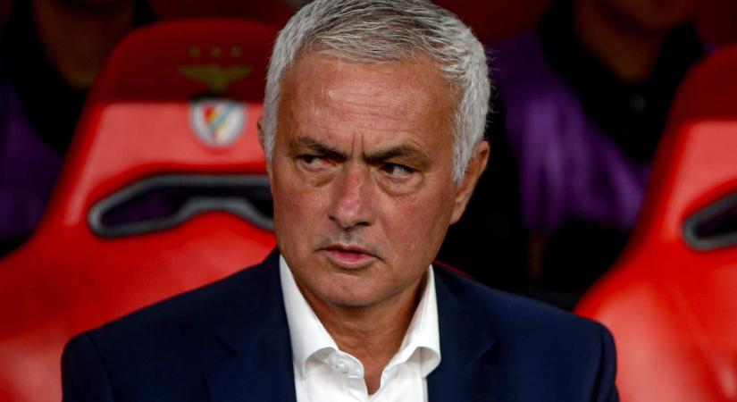 Mourinho reagált a Real Madriddal kapcsolatos híresztelésekre, meglepő helyre igazolhat Salah - külföldi körkép
