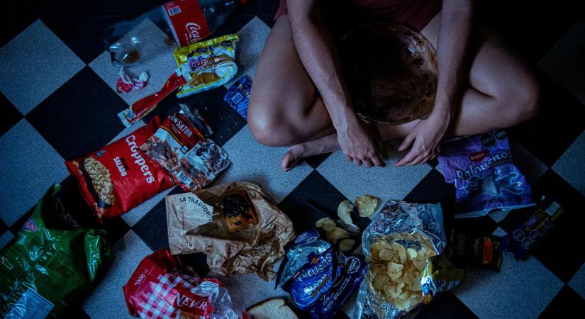 Az éjszakai evés a stresszel együtt komoly csapást mér a bélrendszerre