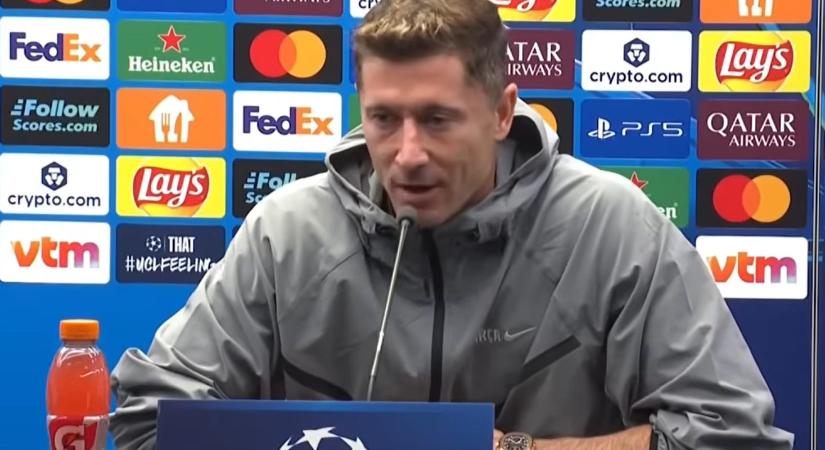 Már új csapata mezében mutatják Robert Lewandowskit?