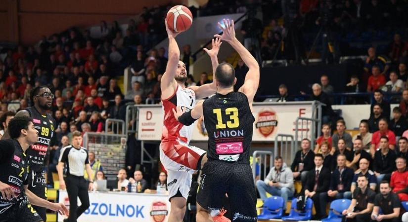 Indul az Olaj–ASE elődöntős párharc