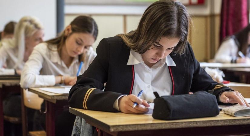 Érettségi vizsga Tolna vármegyében: 2860 diákért izgulhatunk