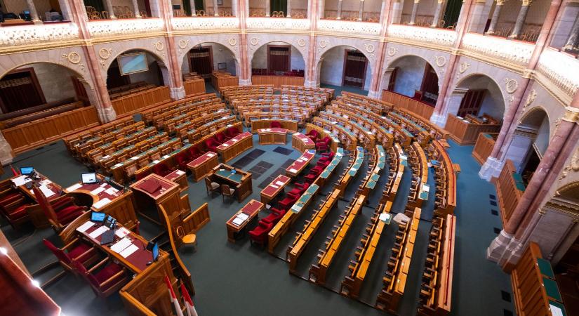 A cigány himnusz is elhangzik majd a parlament alakuló ülésén a sükösdi gyerekek előadásában