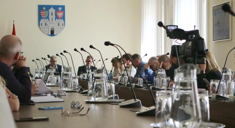 Mire számíthat Óbuda-Békásmegyer a kormányváltás után? – Ez volt a közmeghallgatás témája