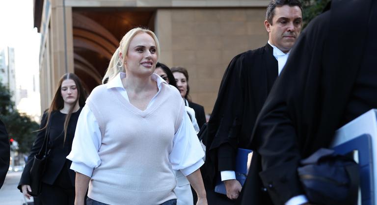 Rebel Wilson bosszúból meztelen képet szivárogtathatott ki egykori kollégájáról