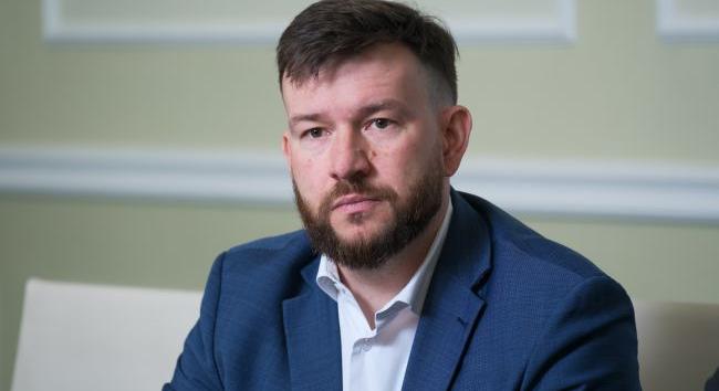 A gyermekszülési támogatást a szülők technikai okok miatt nem kapták meg – Uljutyin