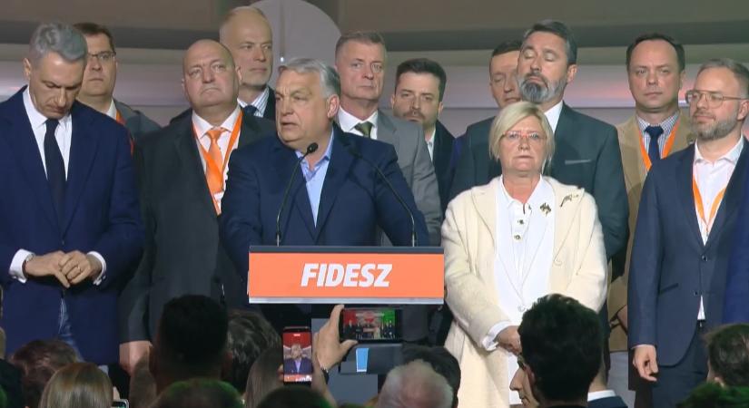 Nem szavazott a választmány Orbán Viktor lemondásáról – állítja a Népszava