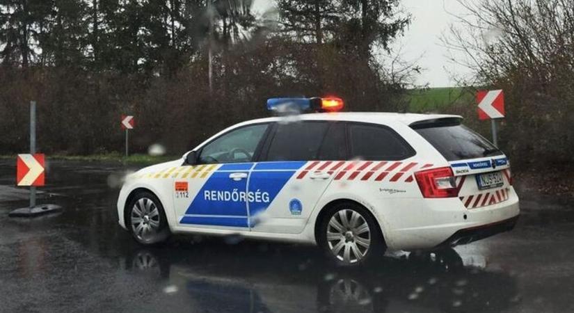 Felborult egy kamion a hajdú-bihari autópályán