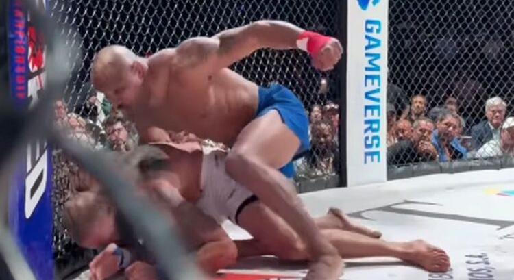 A 49 éves Yoel Romero TKO-val győzött puszta kezes MMA-ban