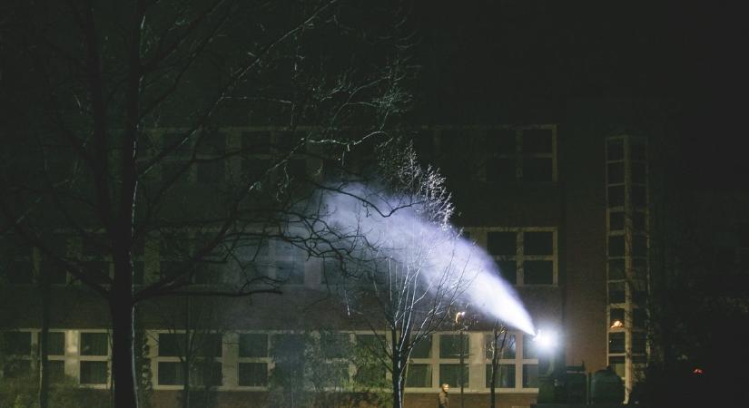 Csukd be az ablakokat éjjelre! Ekkor permeteznek a pécsi utcákban