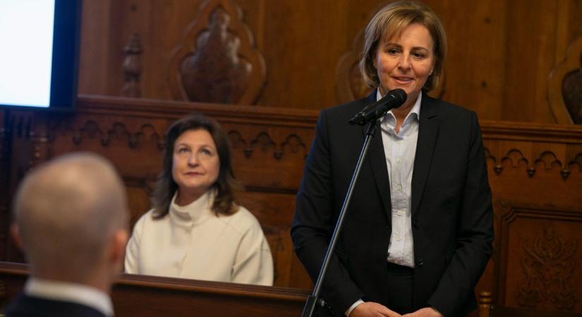 Kecskemét polgármestere nem ijed meg az új helyzetektől, kitölti mandátumát
