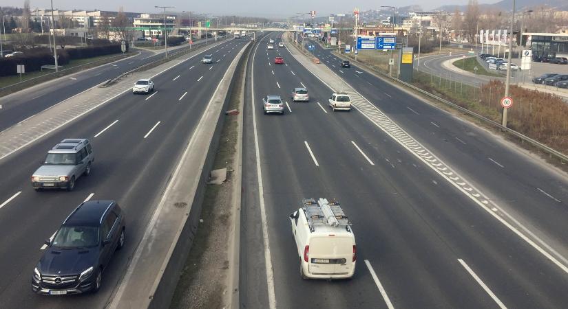 Támadás alatt a Balaton, hosszú a menetidő