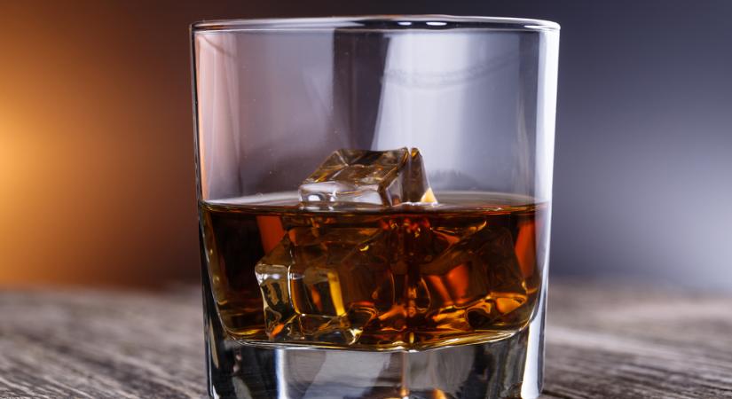 Új korszak kezdődhet a skót whisky történetében, Indiában még luxus ez az ital